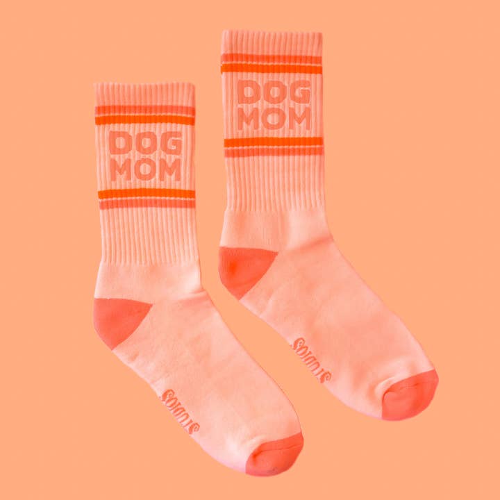 Sunshine Studios - Wholesale Sokken - Dames - Dog Mom gestreepte ribgebreide sokken1