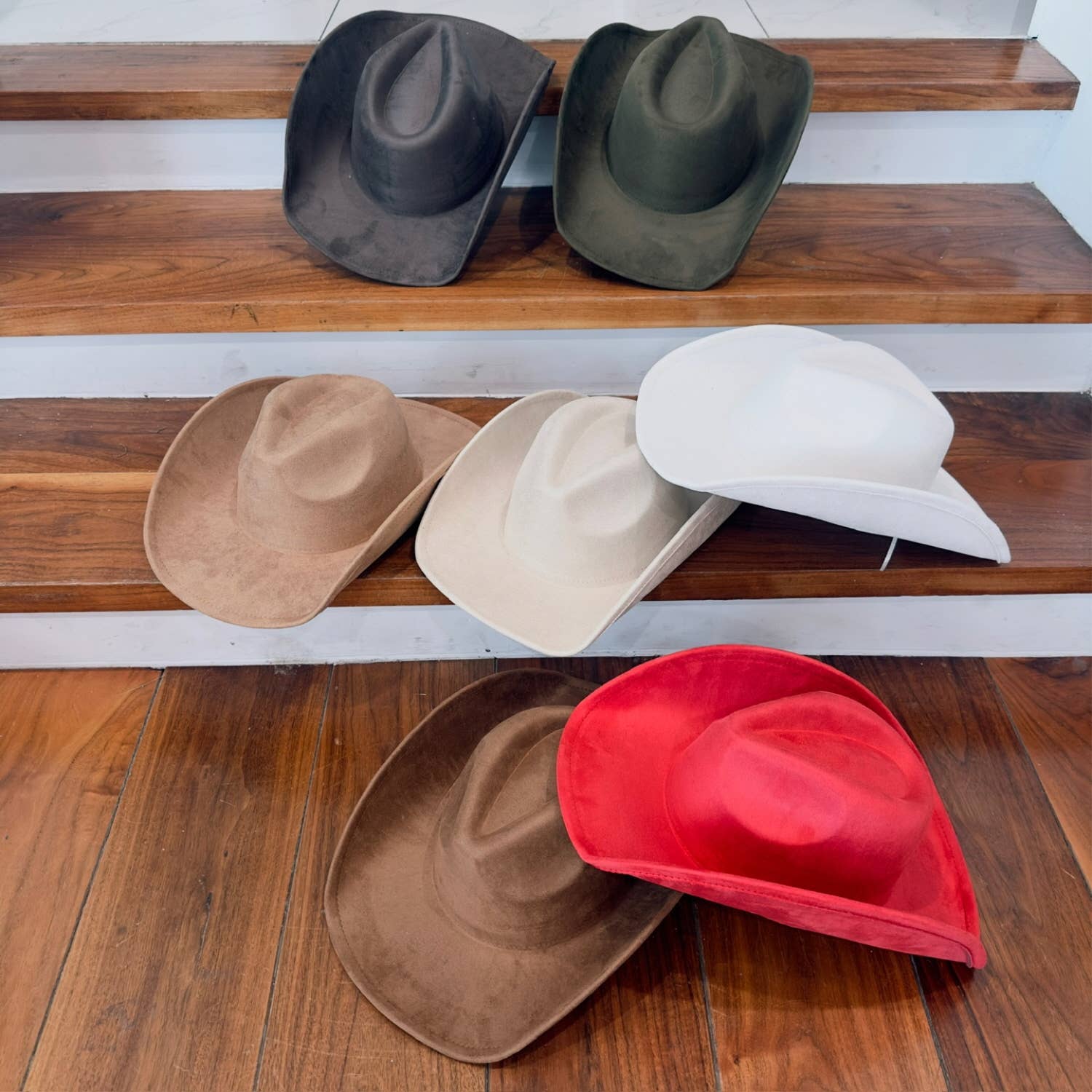 Bella Betty - Vente Chapeau de cowboy – femme - CHAPEAU DE COWBOY EN DAIM VÉGÉTALIEN4