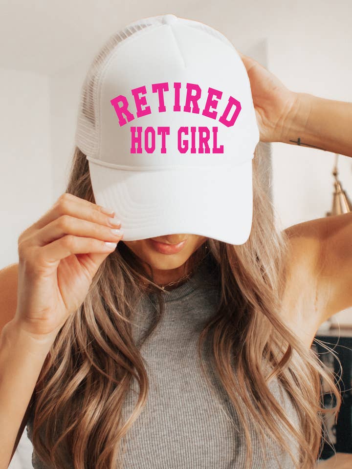 CASQUETTE DE CAMIONNEUSE Hot Girl RETRAITÉE WHTHOTPNK pour la vente par Keep it Gypsy