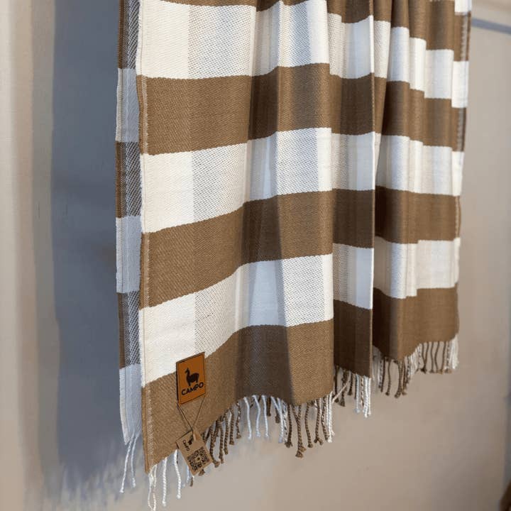 Campo Alpaca - Wholesale Throw Blanket - Minimalist Alpaca Woven Throw Blanket - Carlos1