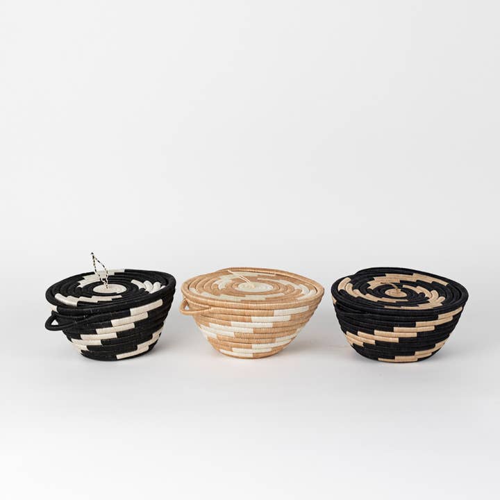 Woven Pot with Lid for wholesale by Azizi Life