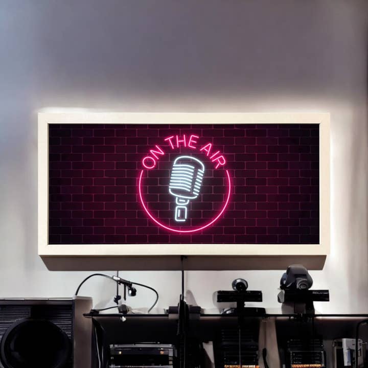 Impresión enmarcada de arte mural Letrero de estudio En el aire para venta al por mayor de Echo Three