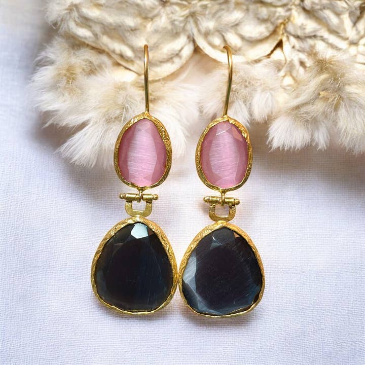 Örhängen "CAMELIA" guldpläterade med agatsten för wholesale av TOURMALYN