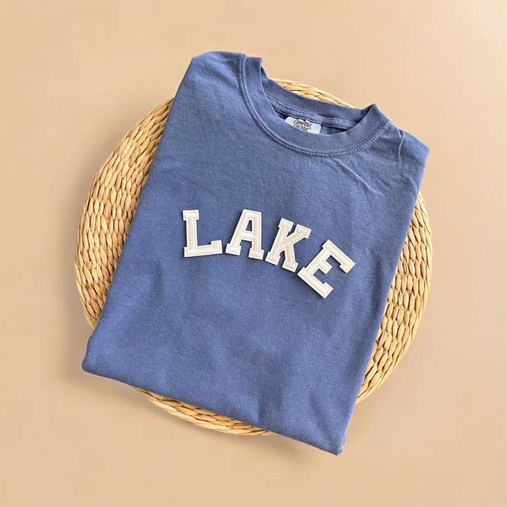 Threads And Needles, INC. - Wholesale T-shirt met print - Dames - Comfortabele kleuren Lake Tee, Lake Life T-shirt4