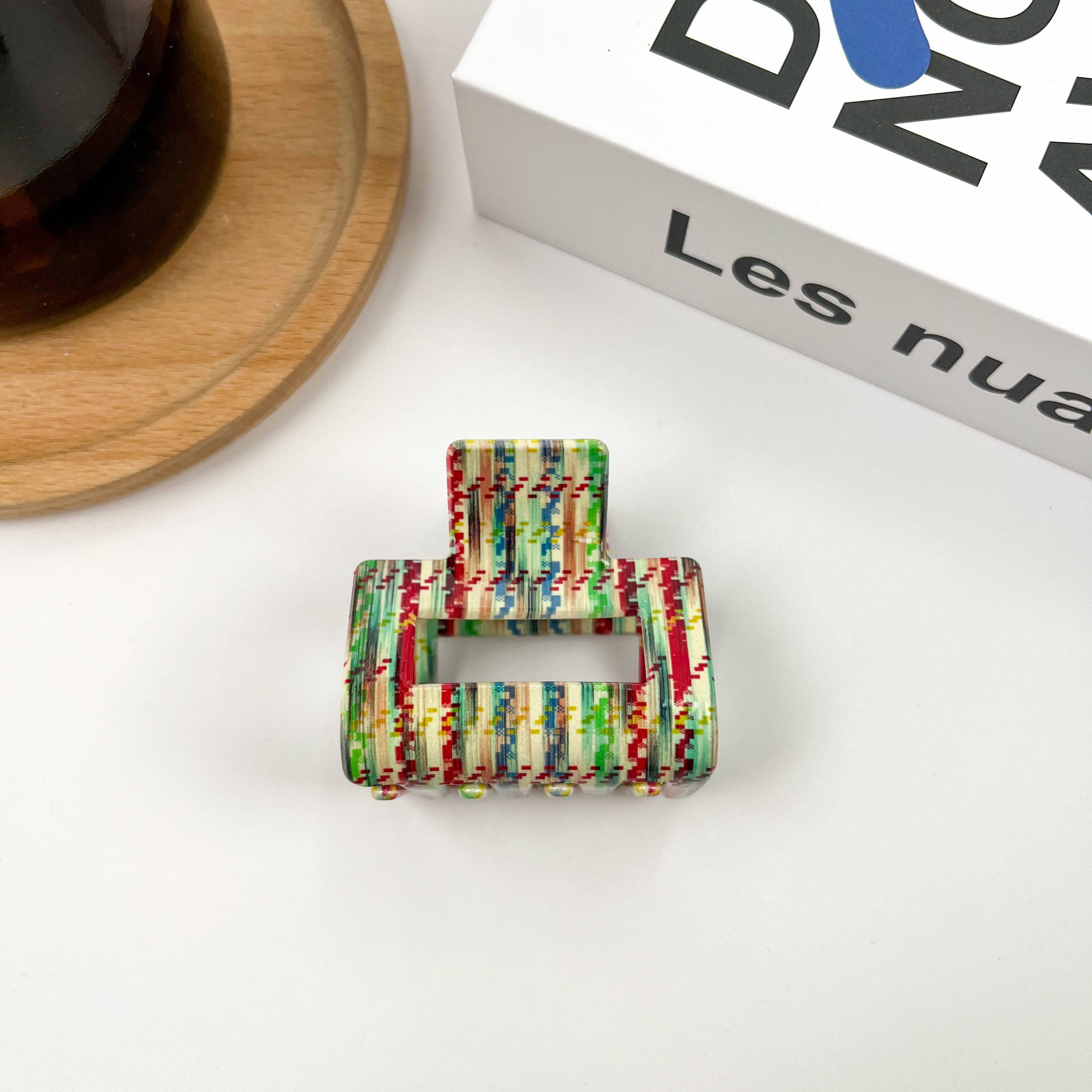 TheDivaSoap – Großhandel Haarclip – Damen – Quadratischer Haarklammer aus Azetat mit buntem Aufdruck, umweltfreundlich5