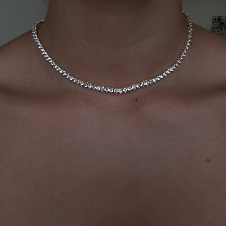 Kasa Karly - Wholesale Pendant/Charm Necklace - THREE POINT IMITATION DIAMOND NECKLACE10