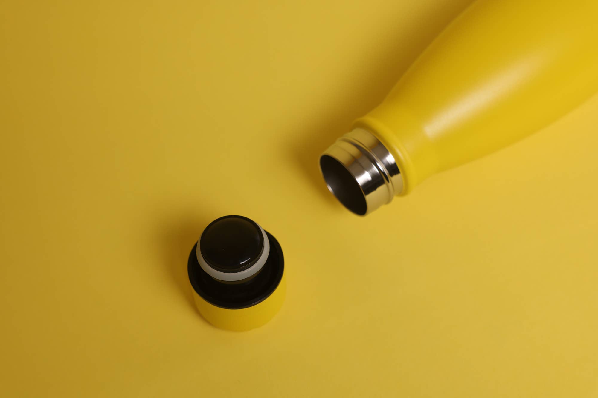 Redbrick - Vendita all'ingrosso Borracce - Bottiglia d'acqua in acciaio inox VERSAI da 500 ml con design Coca-Cola48