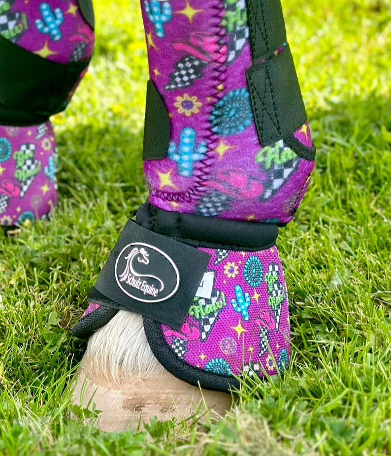Schulz Equine – wholesale Ridutrustning – Schulz Equine bell boots med livfulla mönster13