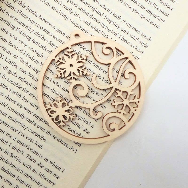 Atiladecor, Artesanato Lda - Wholesale Craft Supplies - Cutout Ball W/ Snowflakes U.V. 10Pcs1