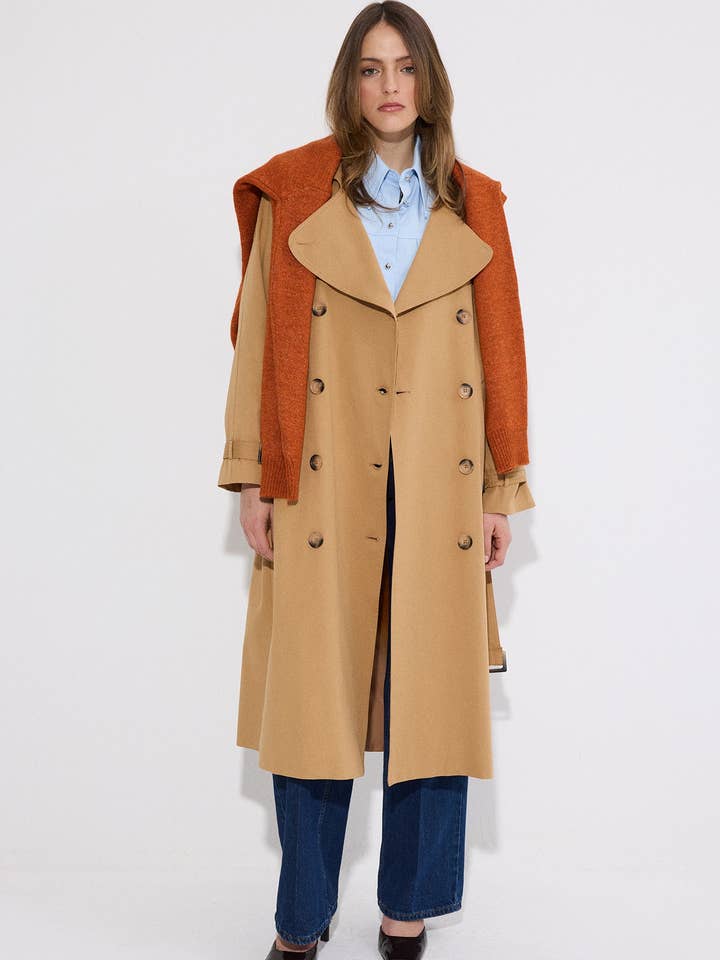 Trench doppiopetto con cintura per la vendita all'ingrosso da parte di Touché Privé