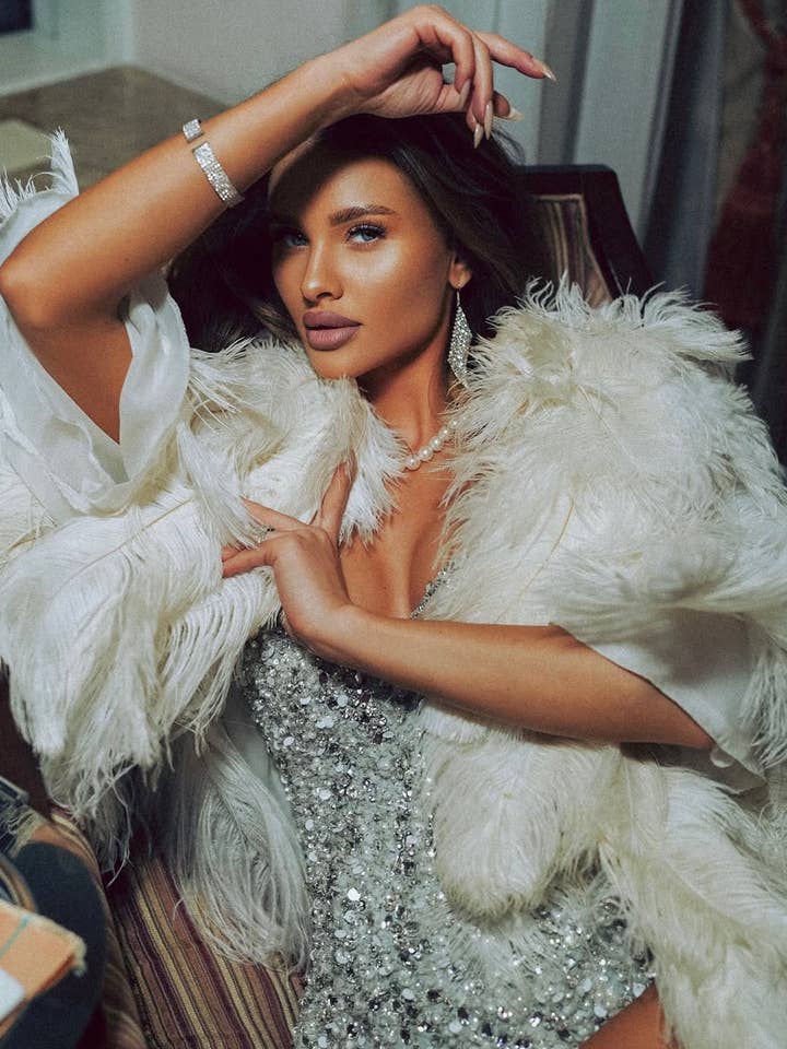 inna elsie - Wholesale Robe - Women's - JENA Couture Luxury Robe with Feathers5