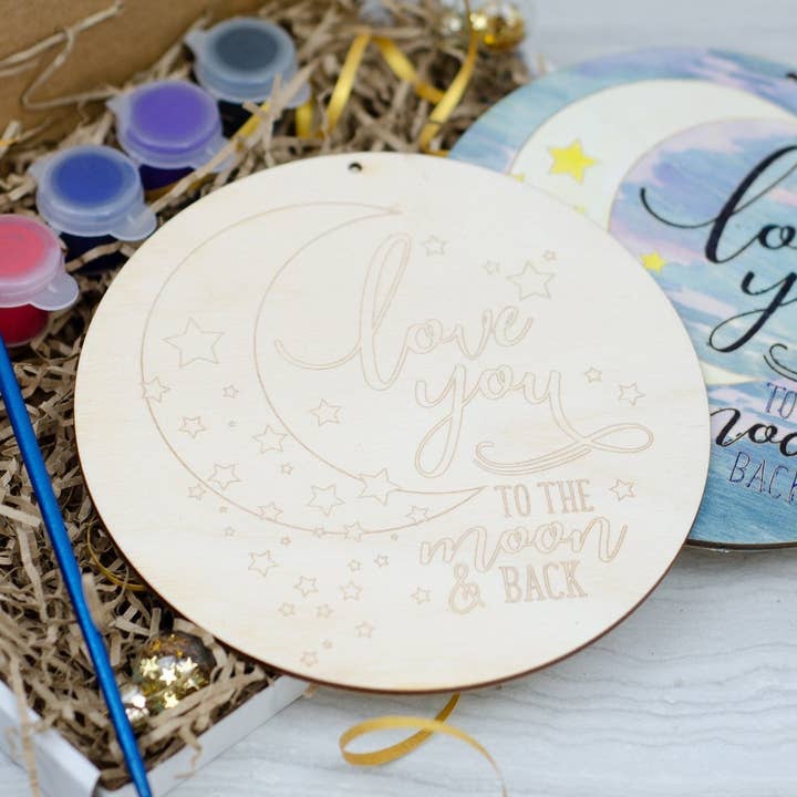 Kit de peinture « Love you to the moon and back » pour la vente par Birch and tides