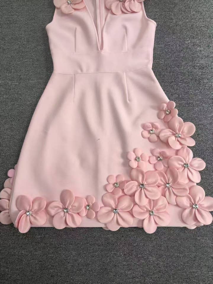 Productseeker - Wholesale Dress - Women's - DR524Y Suspender Mini Dress with Contrast 3D Floral Designs12