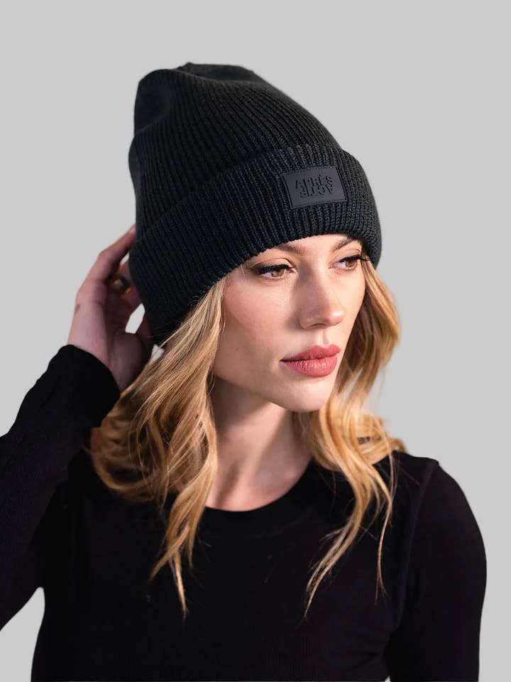 100% Merino Uld Beanie — Skovgrøn for engroshandel hos Après Actif
