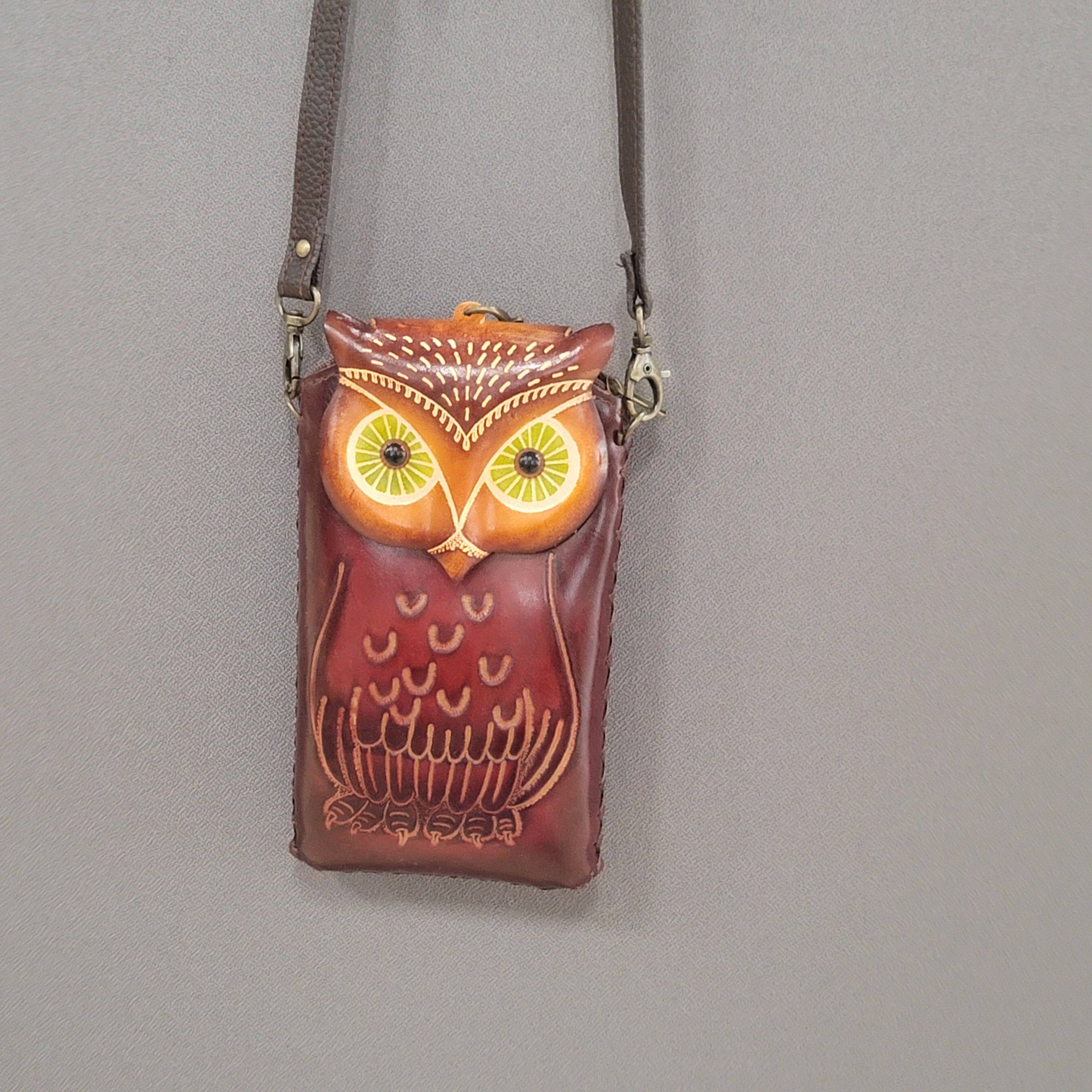 Sunflower Handmade leather inc – Bolsa de telefone - Mulher por atacado – Capa de telemóvel em couro artesanal de coruja9