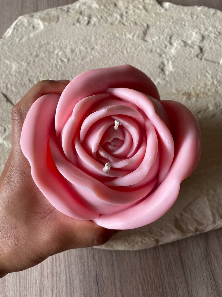 650g XL Pink Candle for wholesale by Pétale de cire