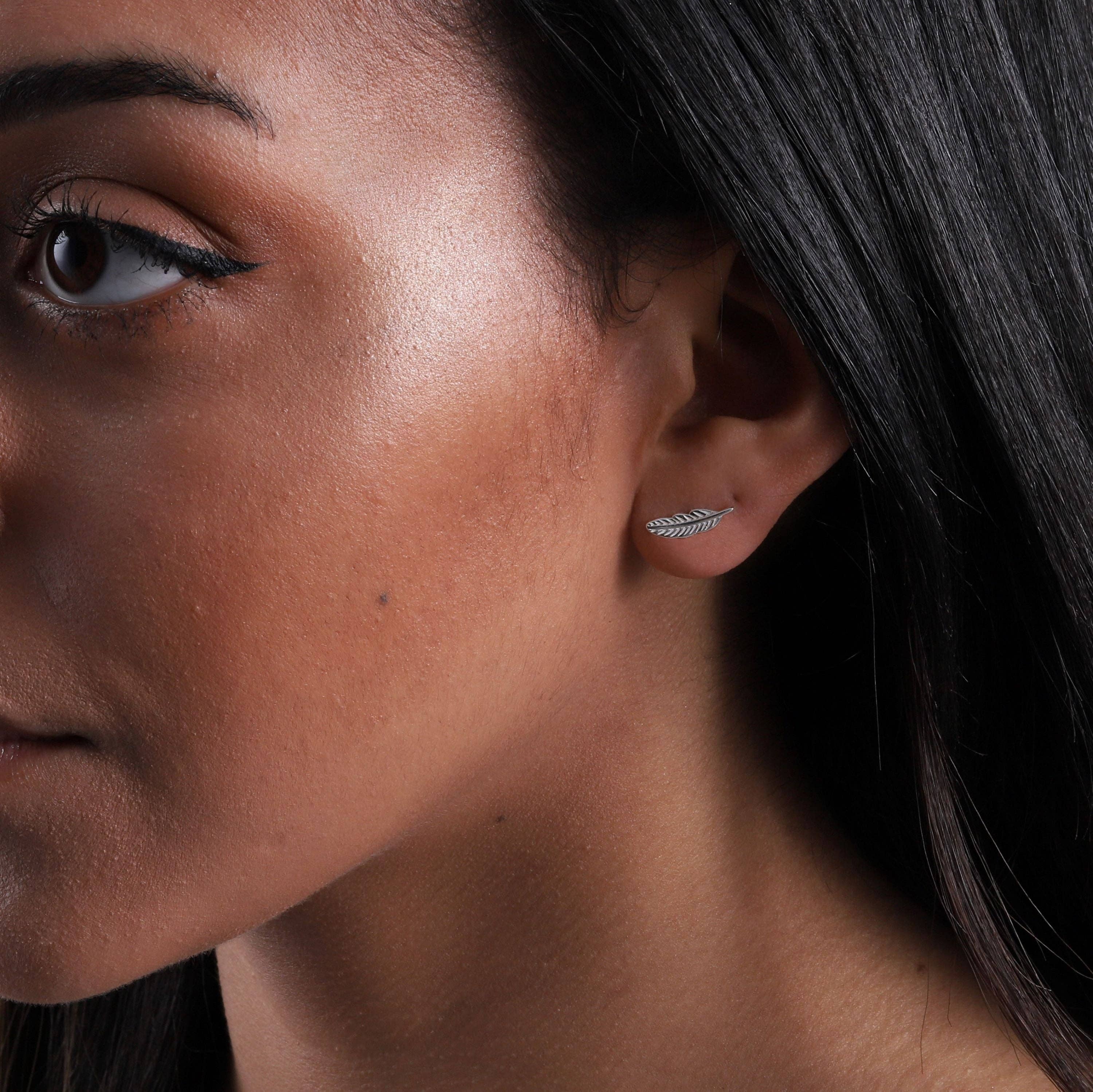 Attic creations - Wholesale Stud/Post Earrings - TT71005 WISDOM feather earrings2