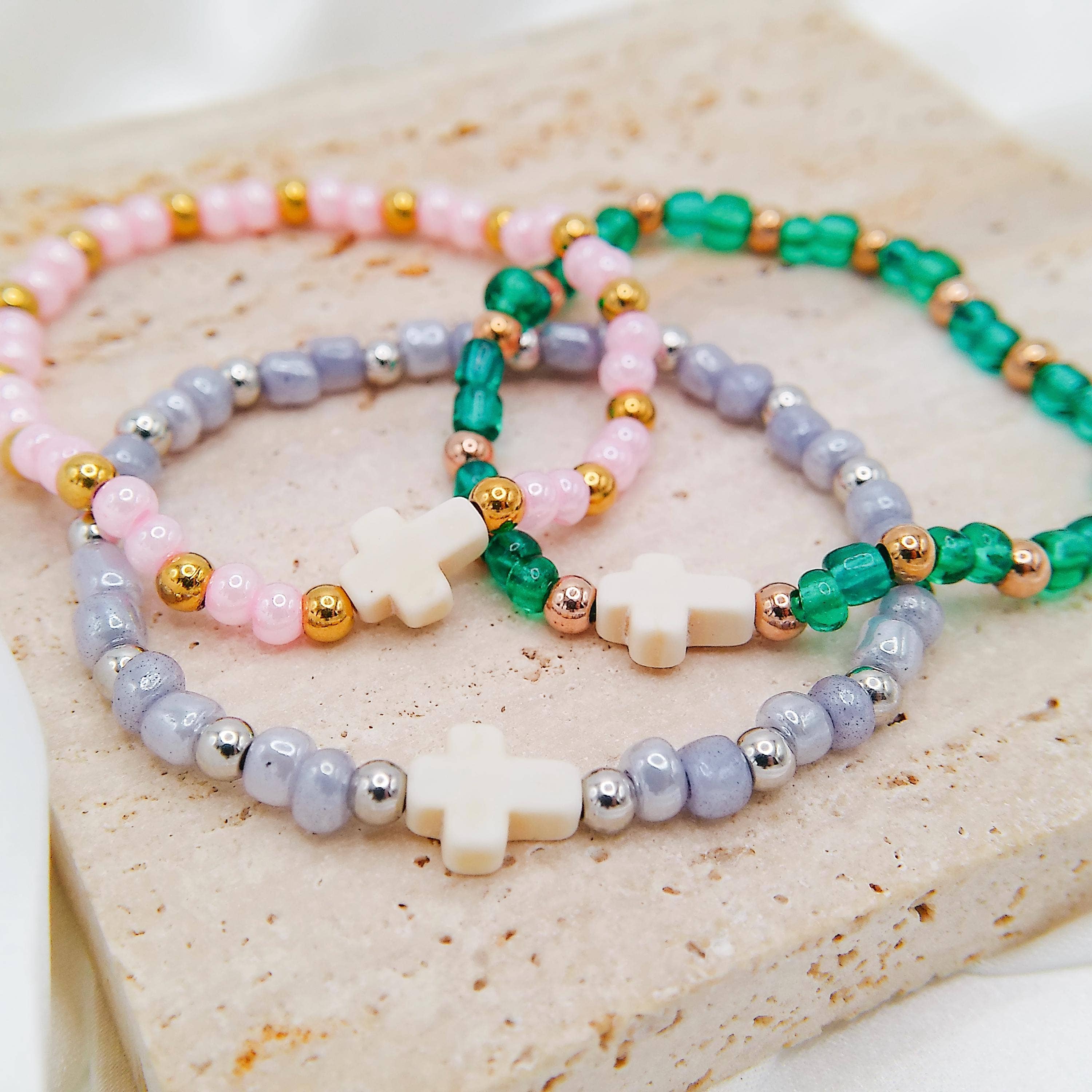 Avy + Tay – wholesale Beaded bracelet – WHITE TURQUOISE CROSS BEADED BRACELET6