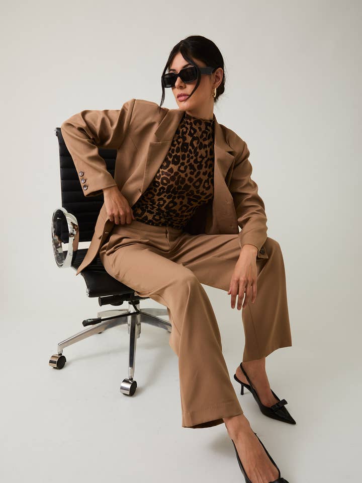 TAUPE PANTALONS DE COSTUME en vente sur Faire0