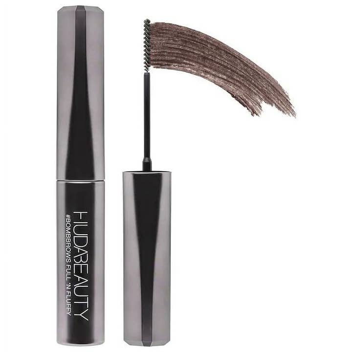 HUDA BEAUTY #BombBrows Gel Volumizzante Fibre Full ‘n Fluffy 6 Rich Brown per la vendita all'ingrosso da parte di Super Stock Wholesale