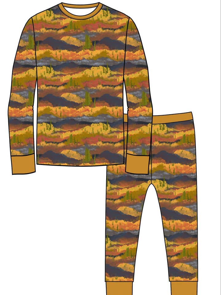 Ensemble de pyjama à manches longues par Little Alaskan | Contreforts du Denali pour la vente par Little Alaskan Store