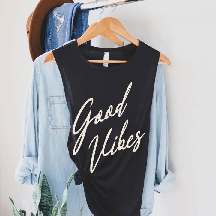 STARCHIS - Wholesale Tank Top - Women's - STT-6318 Good Vibes Calligraphy Style Printed Tank Top