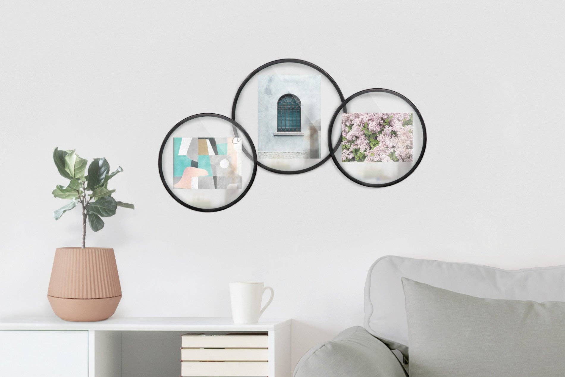 Black Infinity Floating Picture Frame for wholesale on Faire13