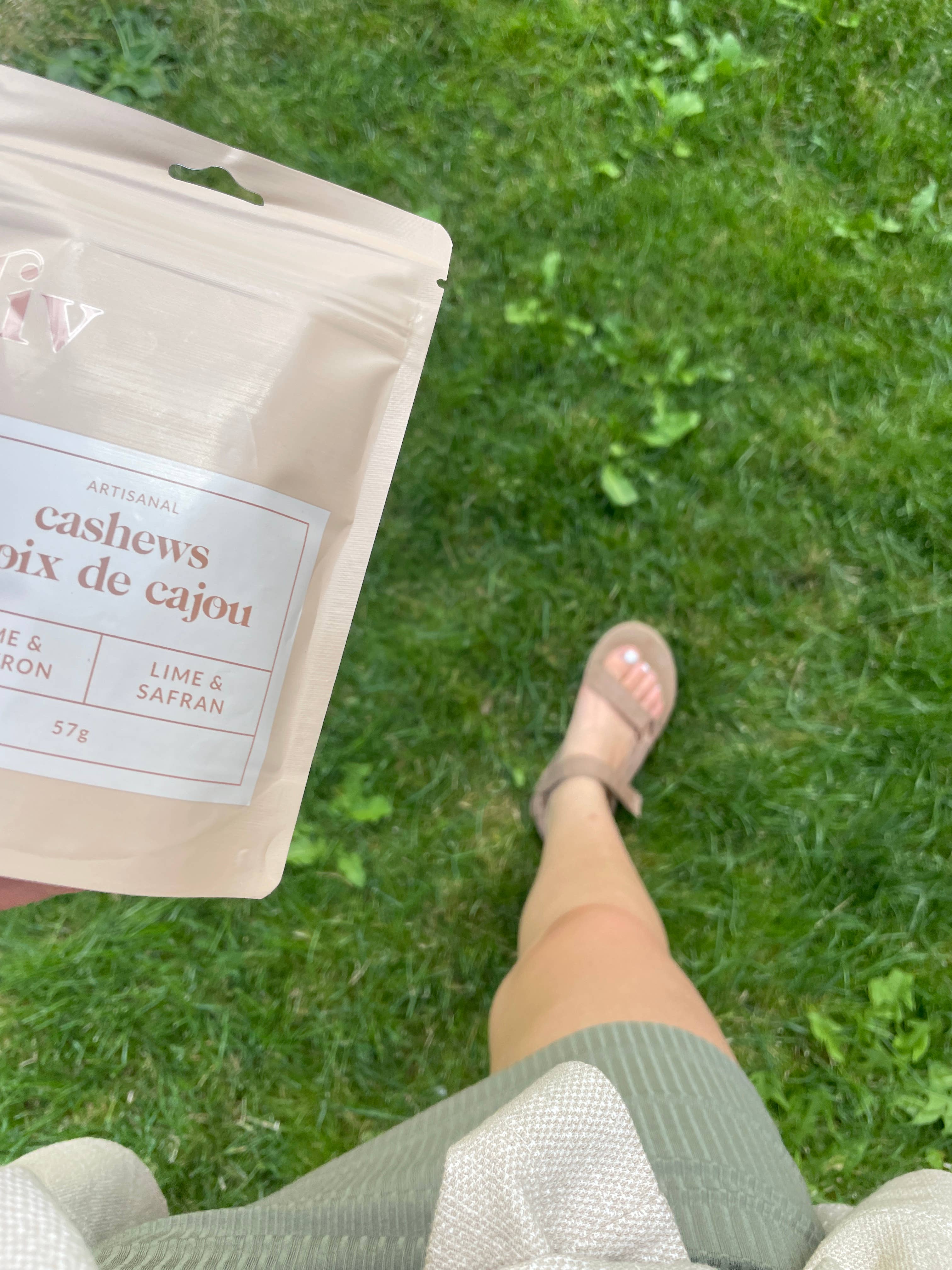 Liv Artisanal - Vente Noix - Noix de cajou au citron vert et au safran (57g)2