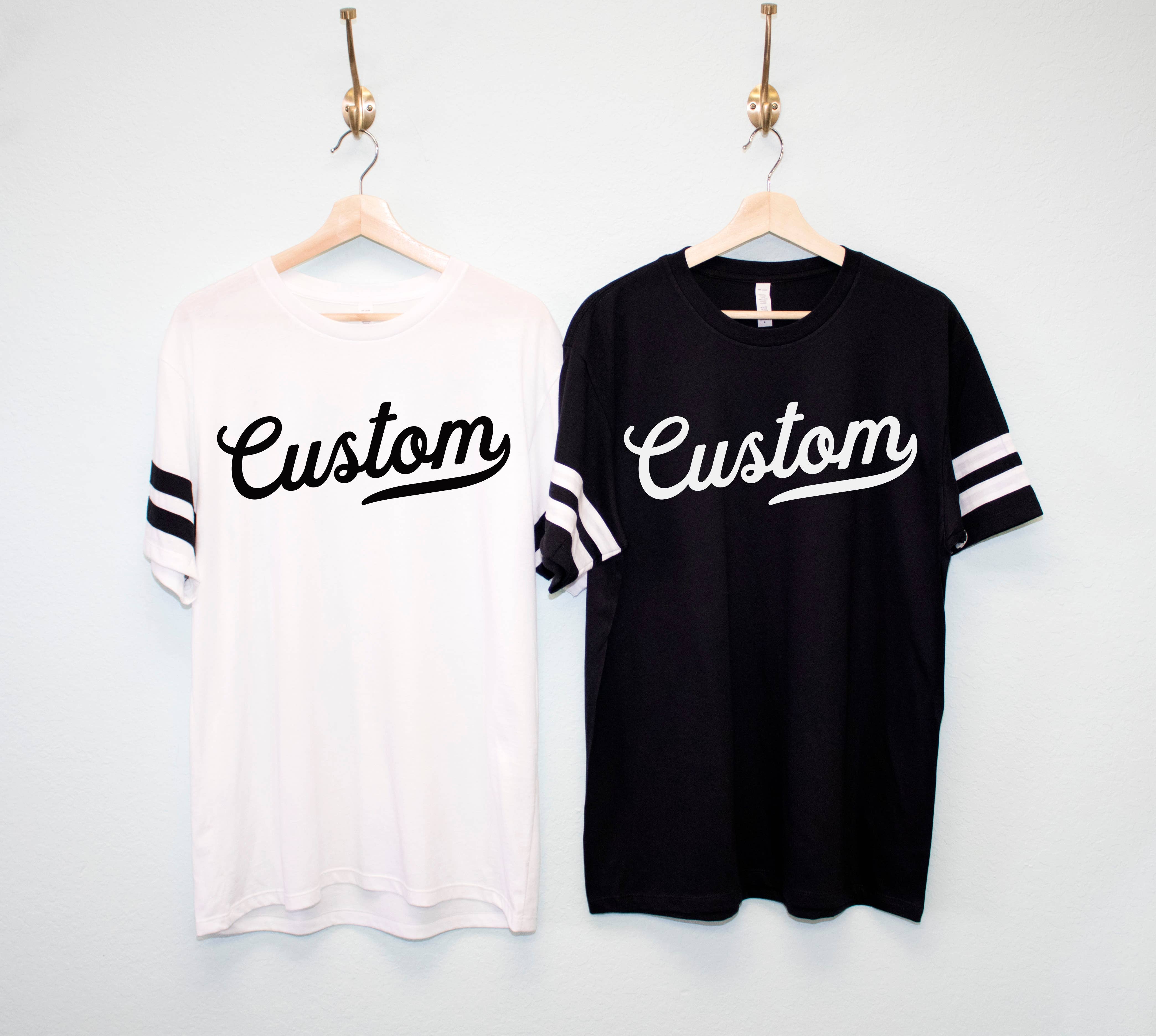 Nobullwoman Apparel - Vente T-shirt sérigraphié – unisexe - T-shirts unisexes VARSITY PERSONNALISÉS, Votre Équipe, École, Ville7