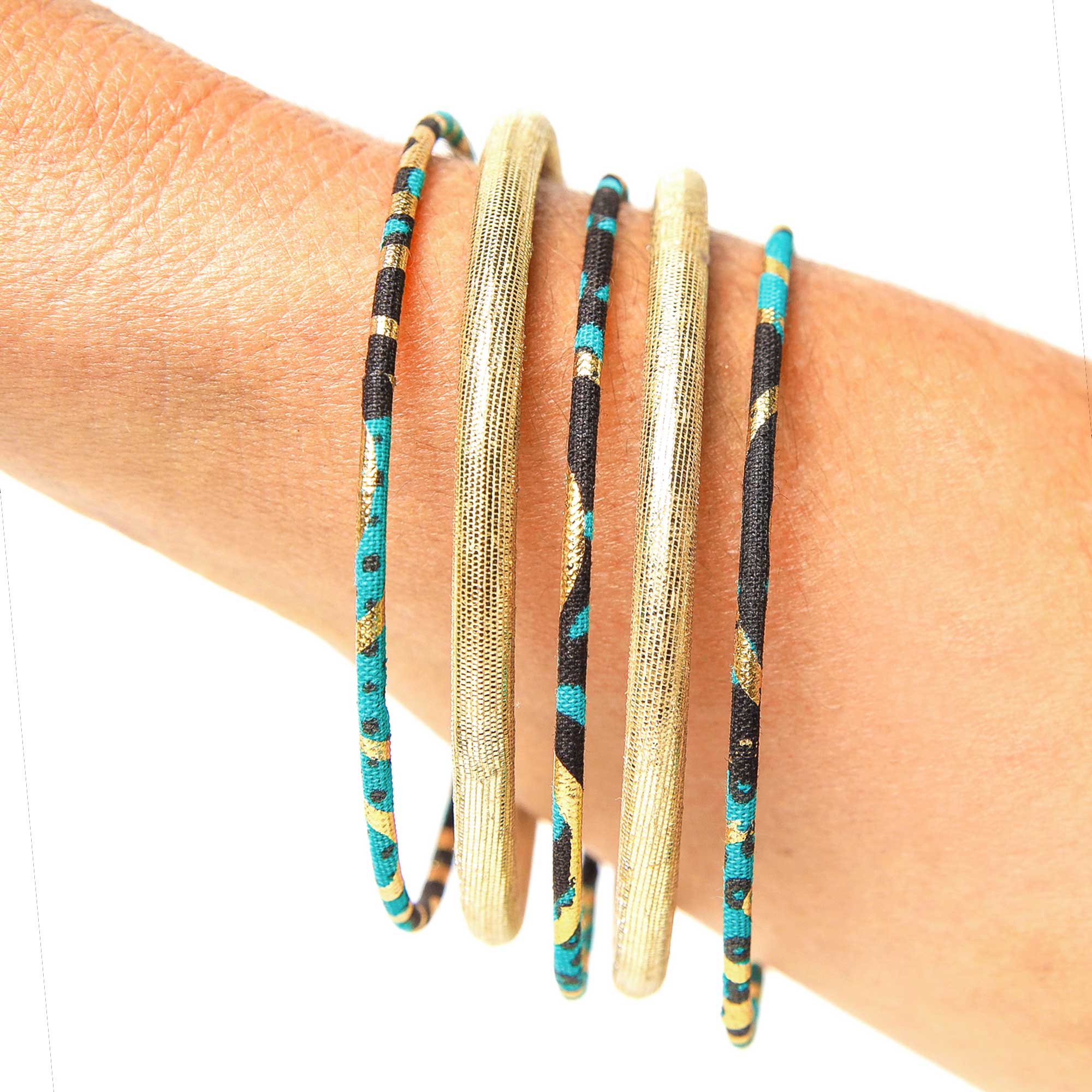 Melokane - Venta al por mayor Brazalete - Pulseras delgadas en turquesa y cera dorada - Tallas S o M3