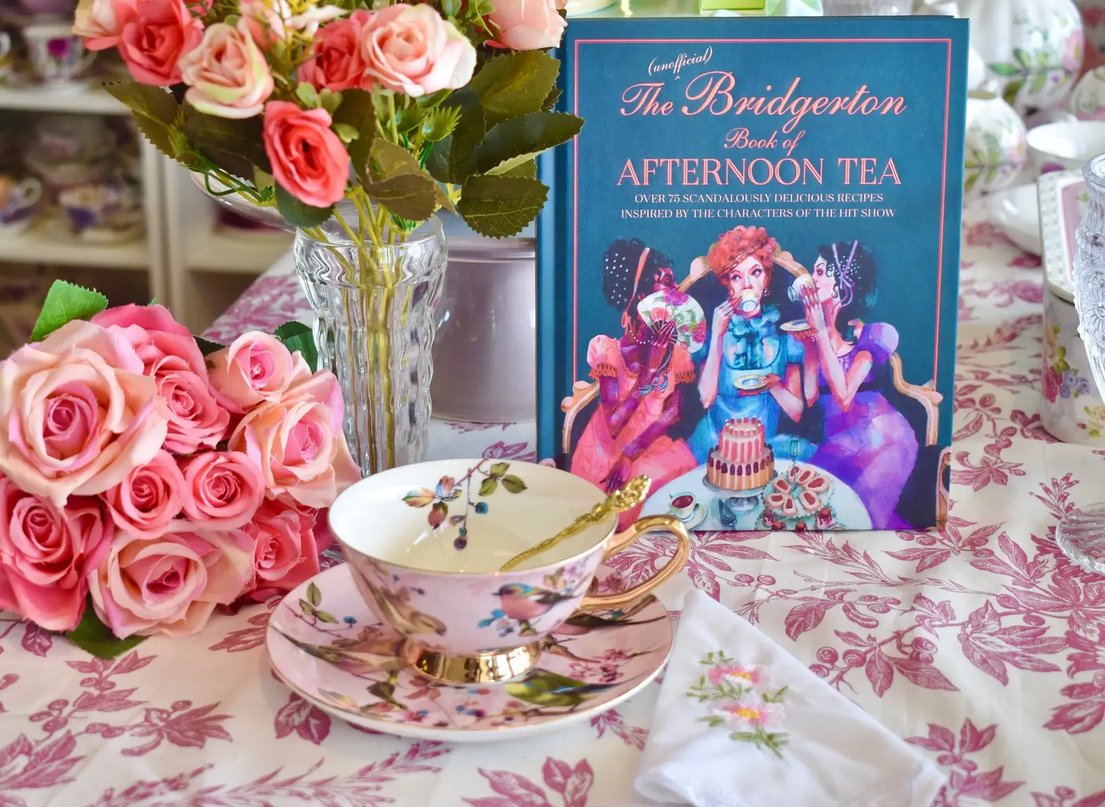 All Little Cute Things - Wholesale Tea Set - Blush Pink and Gold with Birds Teacup and Saucer3