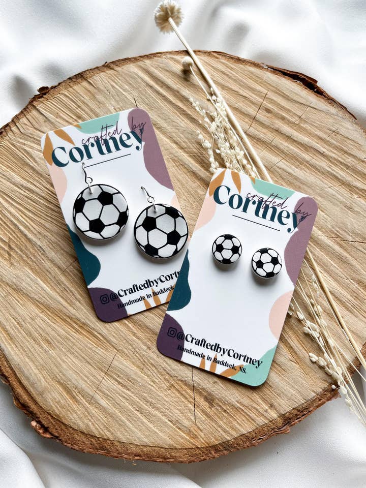 Fodboldbold - Dingler/Studs for engroshandel hos Crafted by Cortney