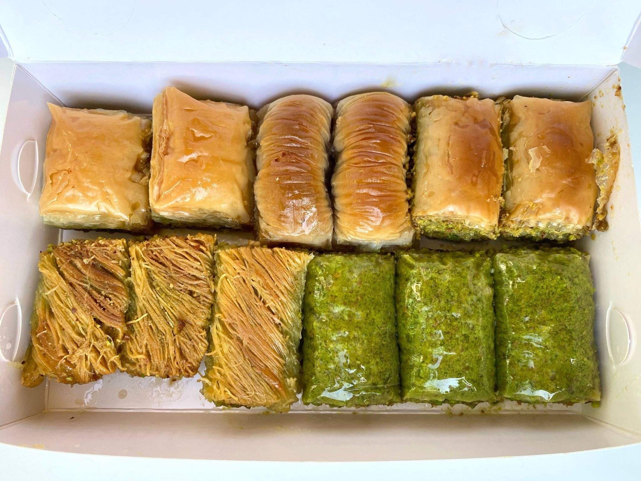 Aladdin - Wholesale Cake - Gaziburma Mustafa Pistachio Baklava Turkish Premium Halal0