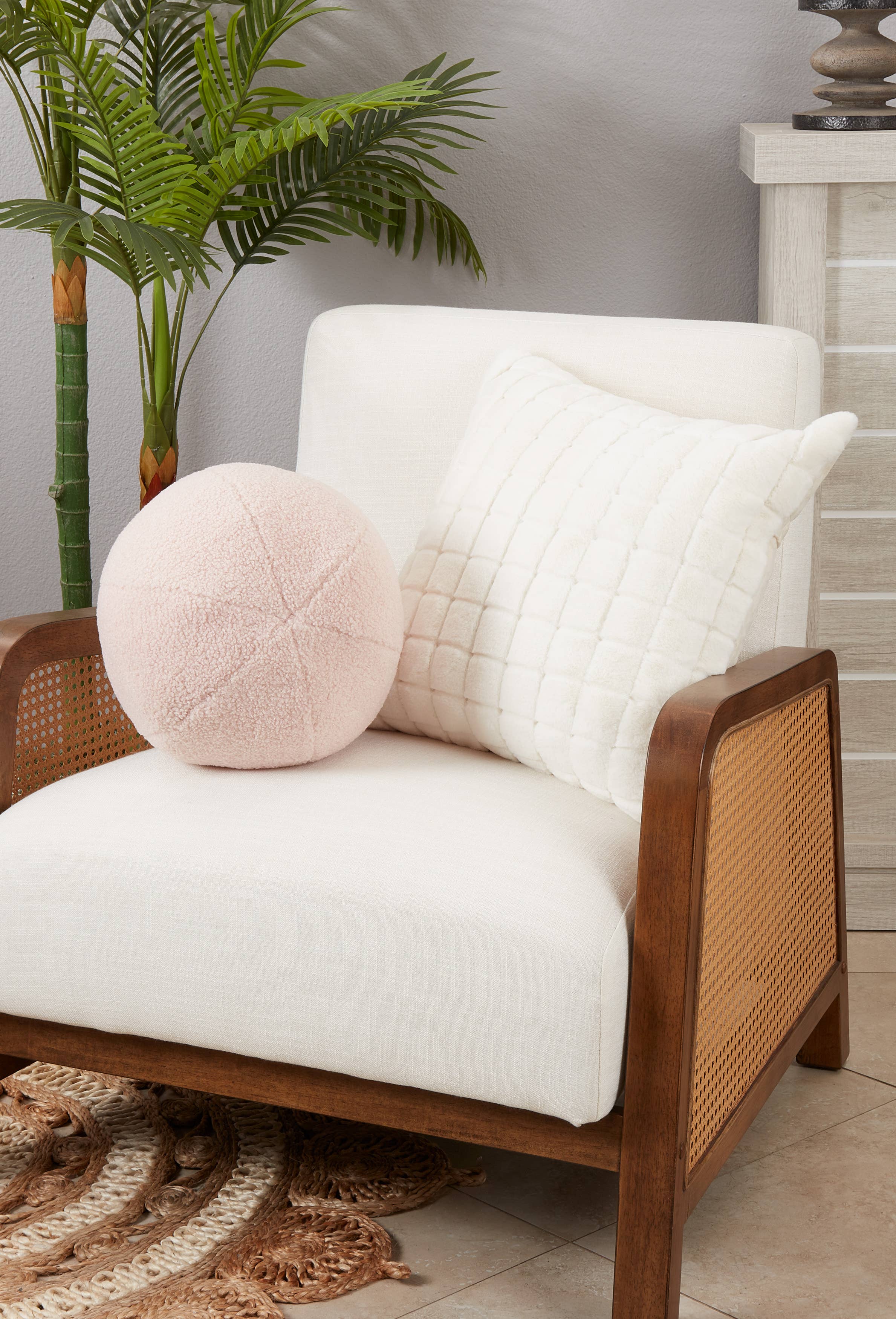 Saro Lifestyle – Großhandel Zierkissen – Ballkissen aus Kunstpelz, mit Polypropylen gefüllt10