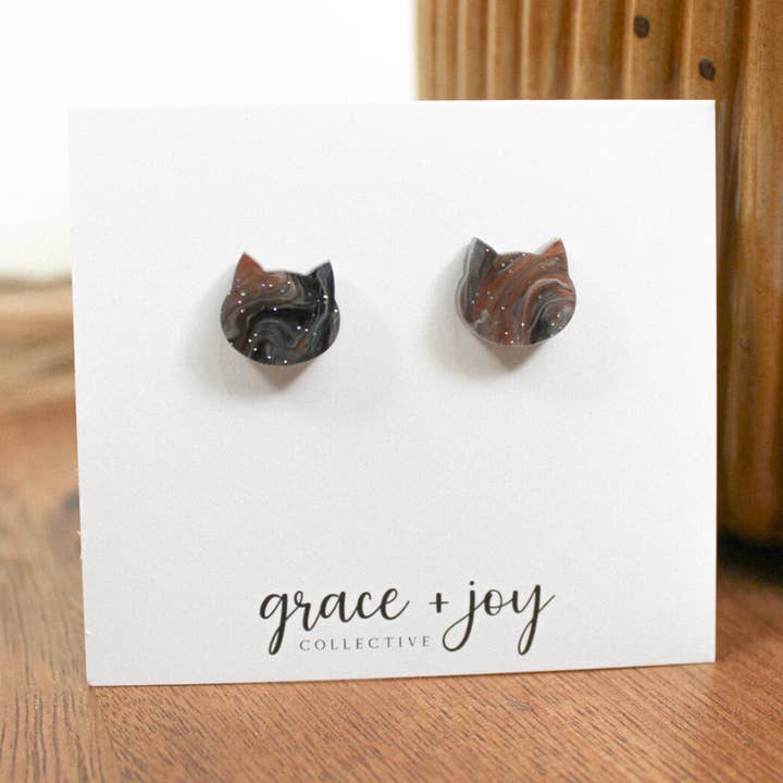 Orecchino a Perno Testa di Gatto, Orecchini in Acrilico per la vendita all'ingrosso da parte di Grace + Joy Collective