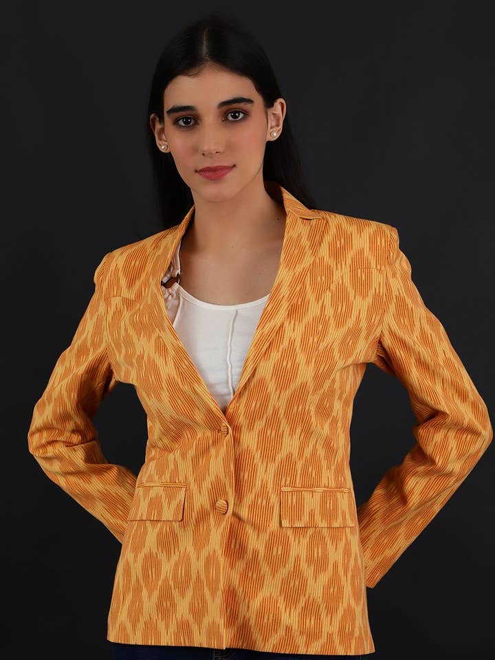 Blazer en coton jaune Ikat (2) pour la vente par INDOPHILIA