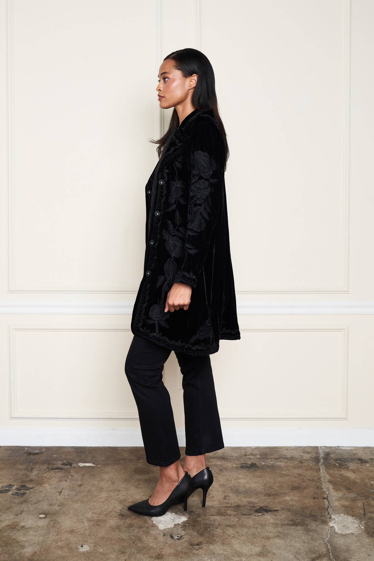 Paparazzi – Engroshandel Jakke - Dame – XY-8176 Stretch fløjl knap tonal broderet jakke17