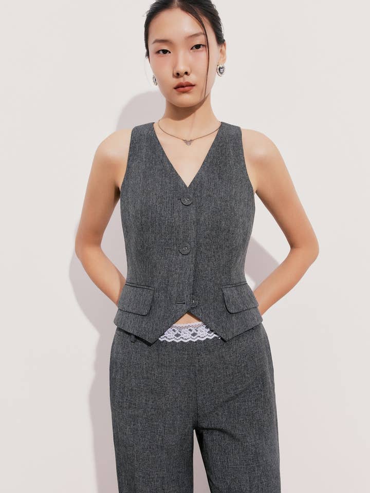 À Tous - Gilet ajusté en lin et soie - Gilet sans manches élégant pour la vente par SGLOKAL