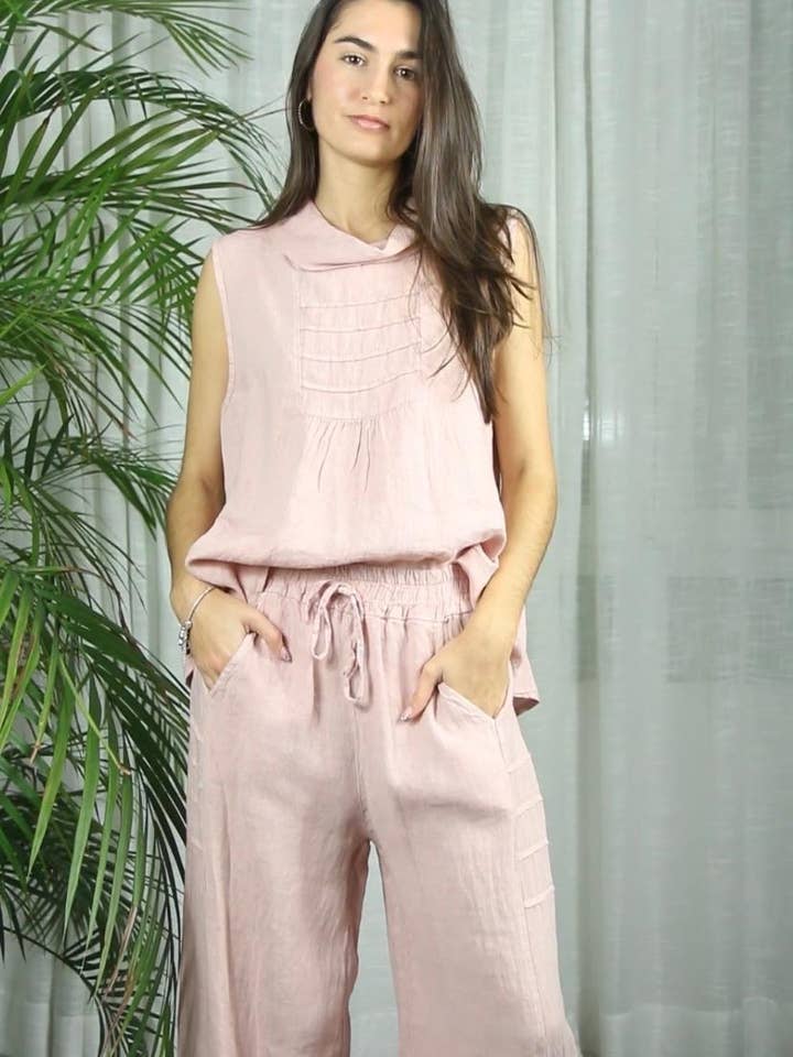 Linen & More - Wholesale Blouse - Women's - REF 17683 SLEEVELESS BOAT NECK BLOUSE 100% LINEN