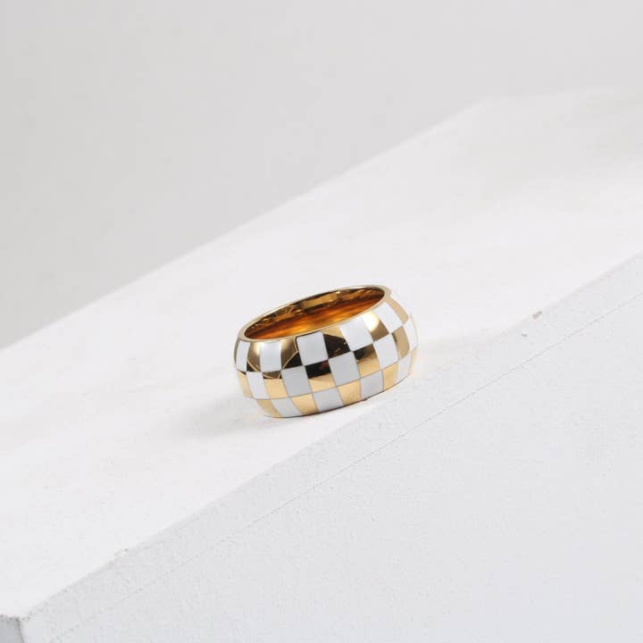 MeloMelo – wholesale Band/stacked ring – Sofia - White & Gold Karo Dome Ring5