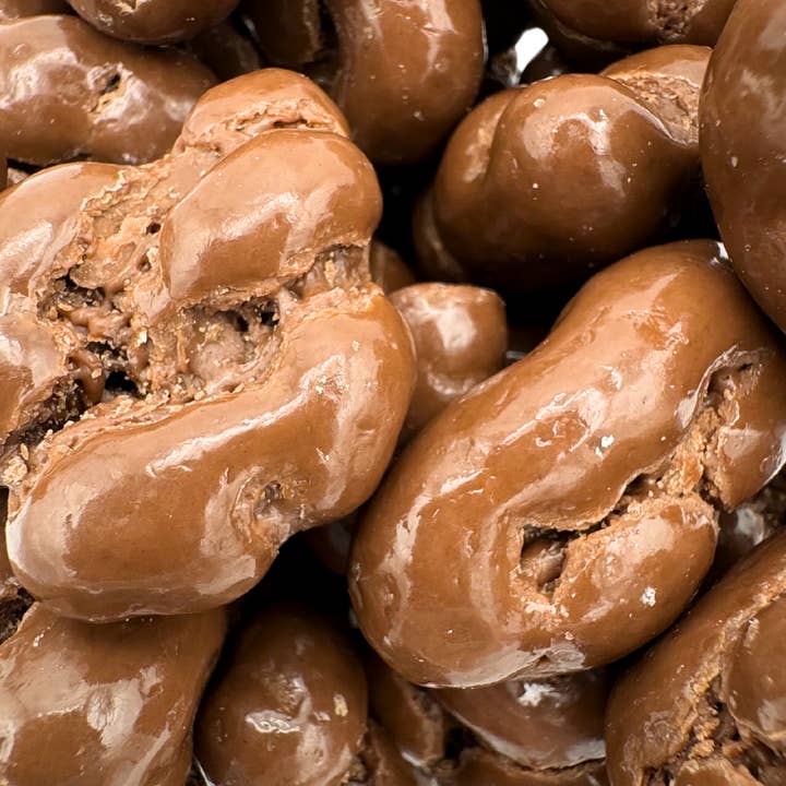 Martin's Country Store LLC – wholesale Chokladtäckta godisar – MJÖLKCHOKLAD VALNÖTTER 10oz1