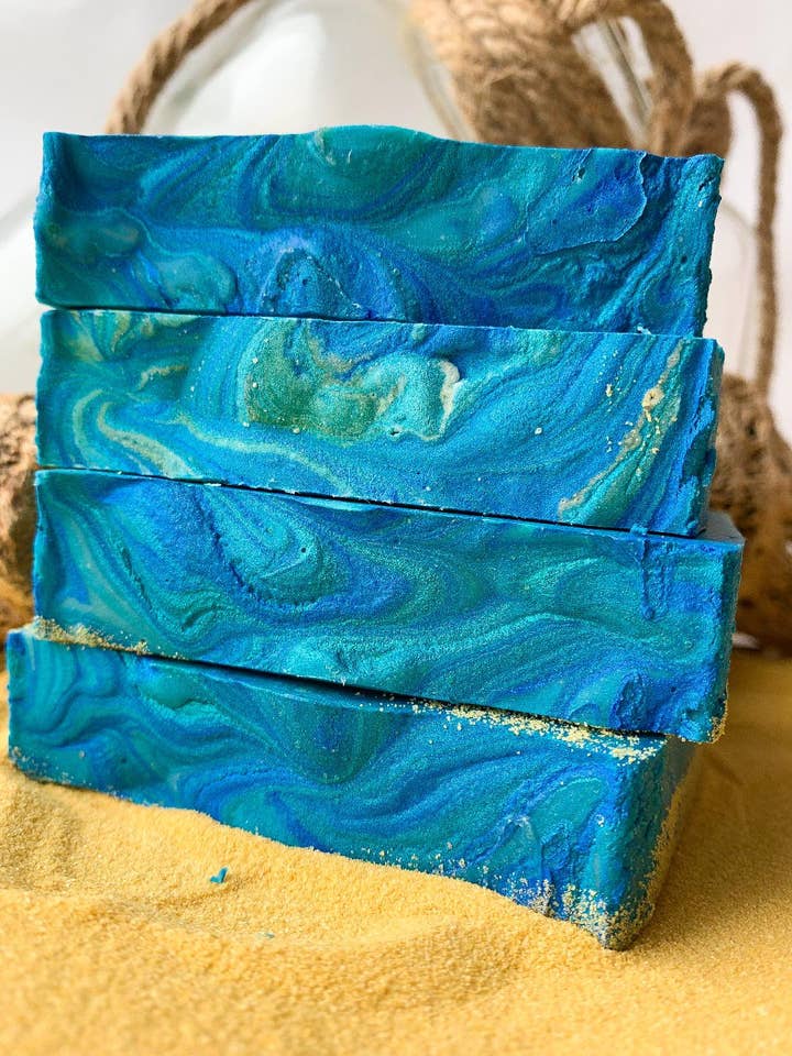 Caribbean Teakwood for wholesale by Garden Ivy Soap and Candles