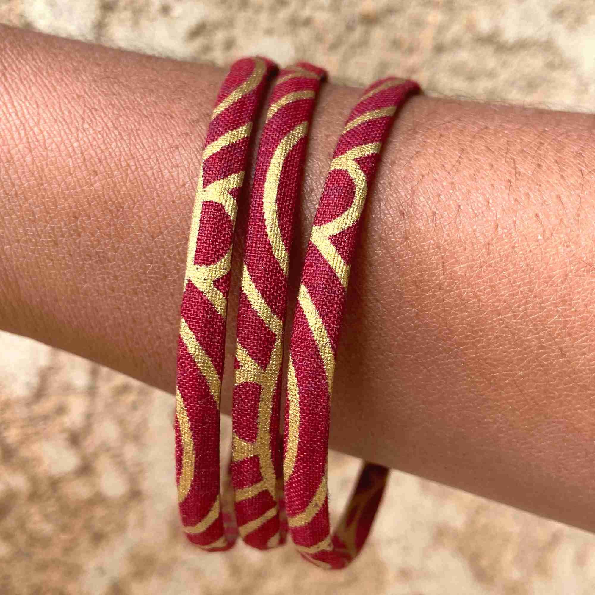 Melokane – Großhandel Armreif – Armband aus traditionellem japanischem Seigaiha-Stoff in Rot/Gold2