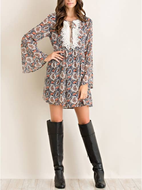 Den trofaste kjole for engroshandel hos Copacabana Beachwear