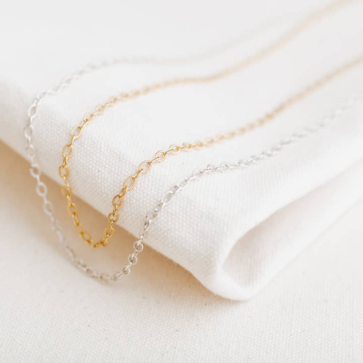 Bel Kai – Großhandel Gliederhalskette – Fein strukturierte Kette (verstellbar)2