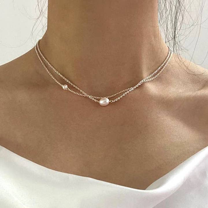 A high-end and simple freshwater pearl necklace for wholesale by Lily Clothing