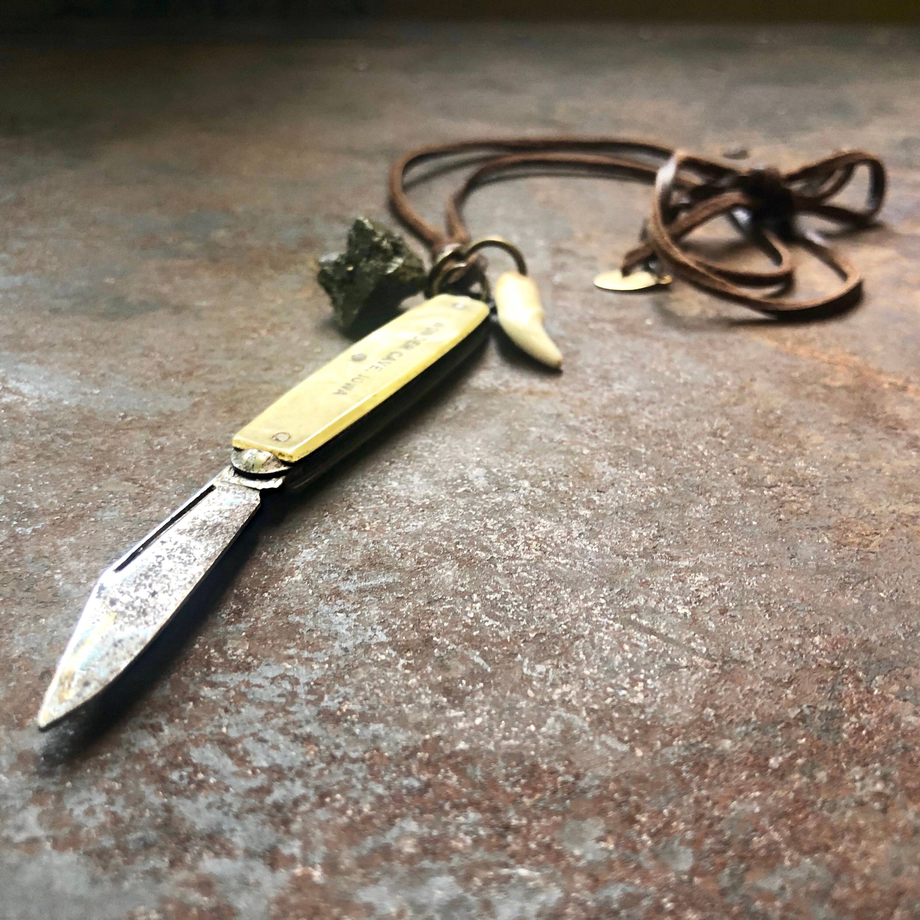 ASTALI - Wholesale Pendant/Charm Necklace - Vintage Pocket Knife & Coyote Tooth Necklace, Pyrite, Real4