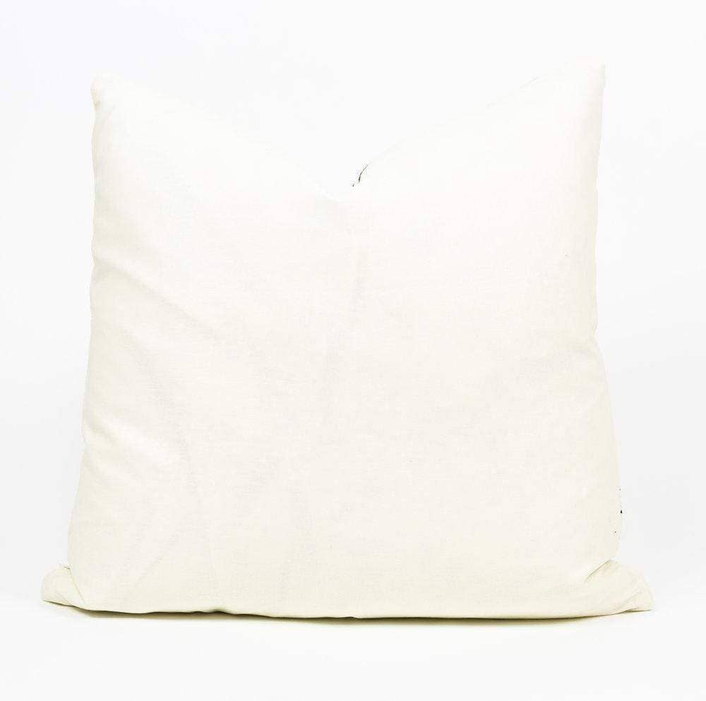 Bryar Wolf - Wholesale Throw/Decorative Pillow - BEN Pillow Throw Pillows Ivory1