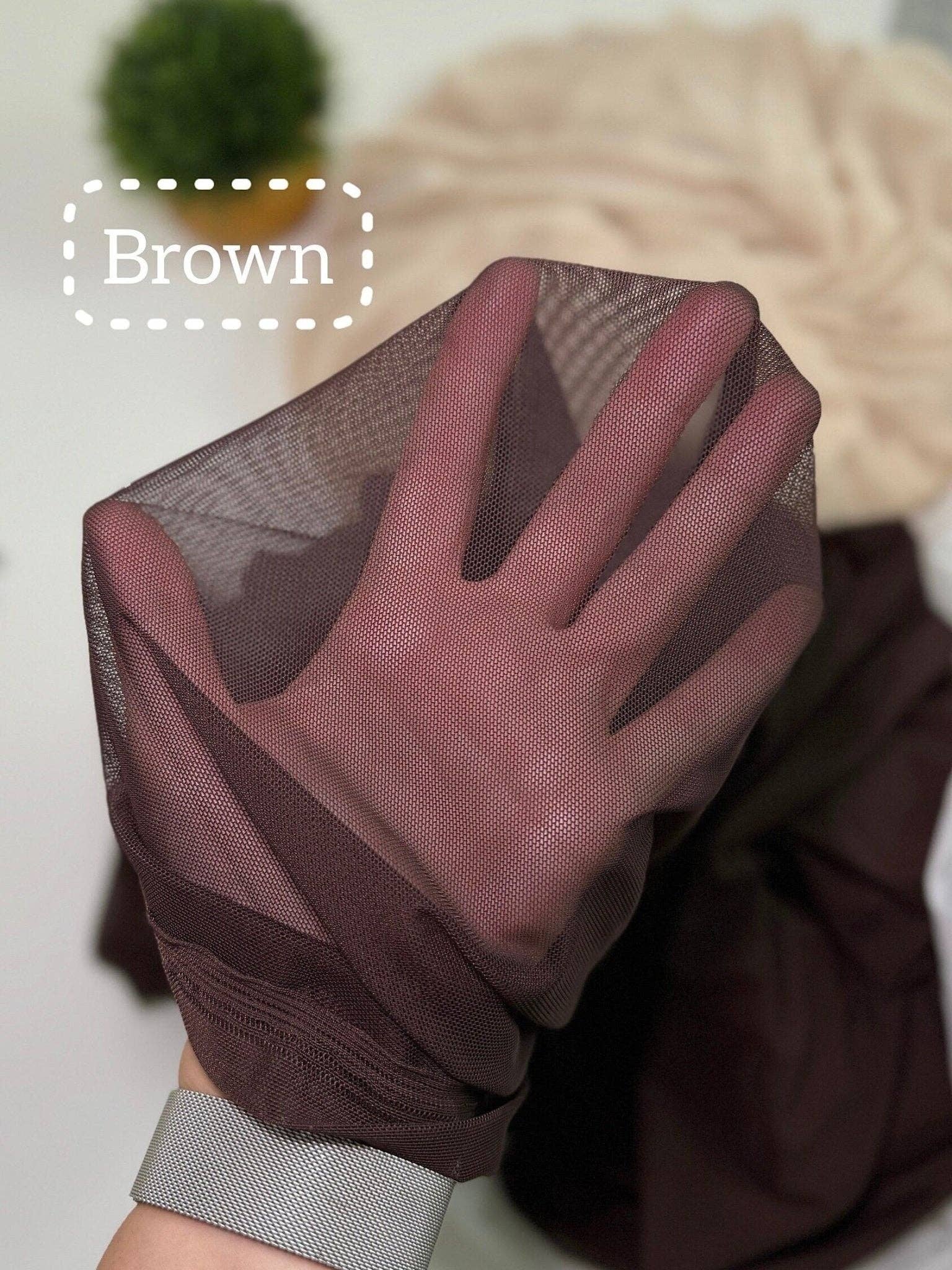 GalaTextile - Vendita all'ingrosso Tessuto - POWER MESH elasticizzato in 4 direzioni, nylon spandex a rete nuda, tessuto morbido e trasparente di alta qualità a prezzi accessibili, colori neutri0