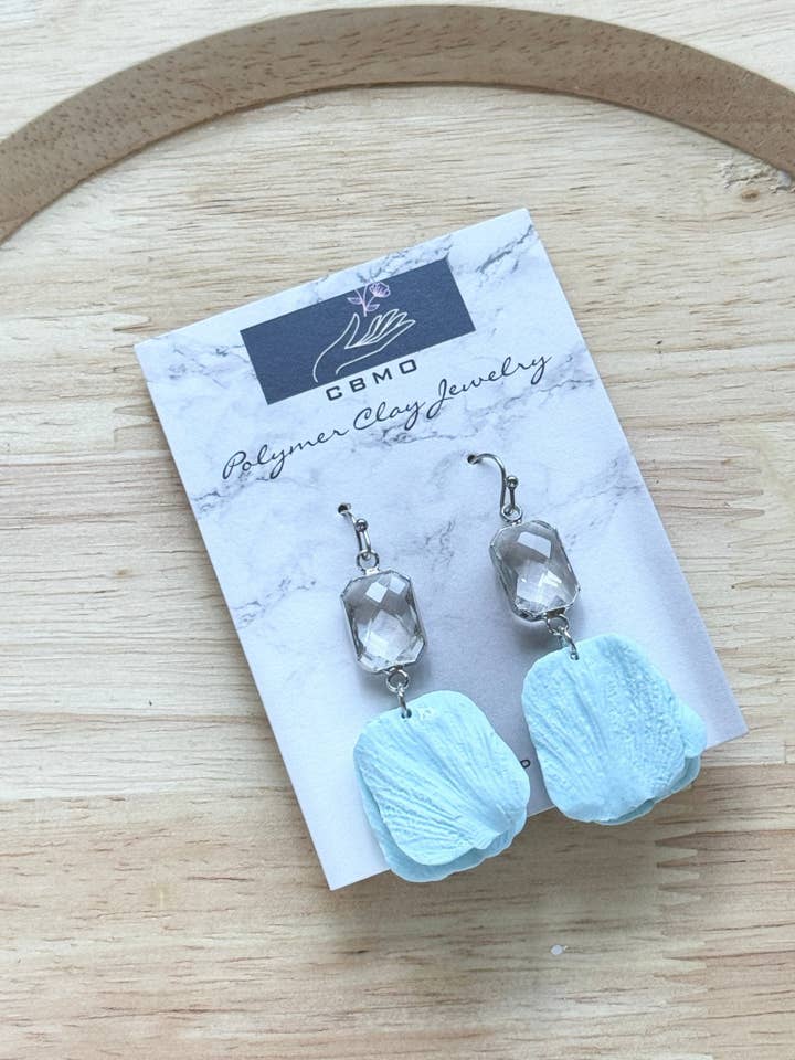 Lisa Dangles pour la vente par ClaybyMO